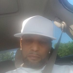 Meet your Posher, Ernest